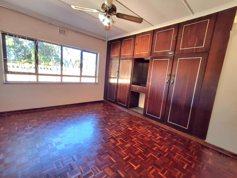 To Let 4 Bedroom Property for Rent in Merebank KwaZulu-Natal