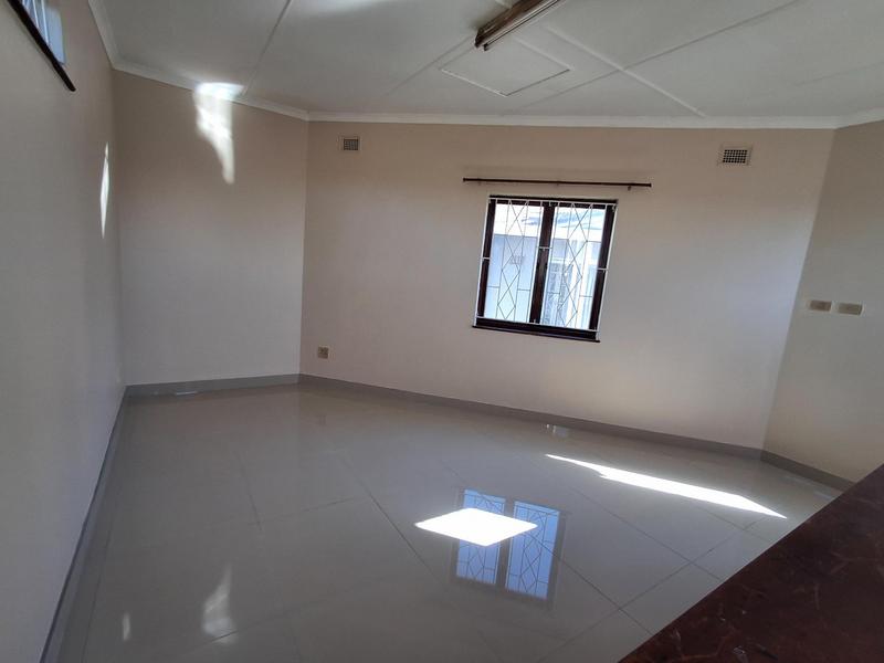 To Let 4 Bedroom Property for Rent in Merebank KwaZulu-Natal