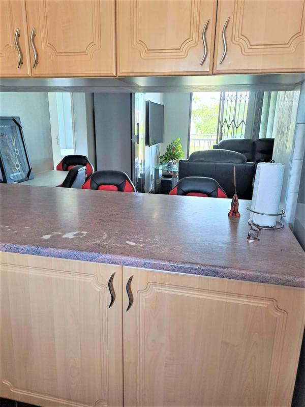 To Let 2 Bedroom Property for Rent in North Beach KwaZulu-Natal