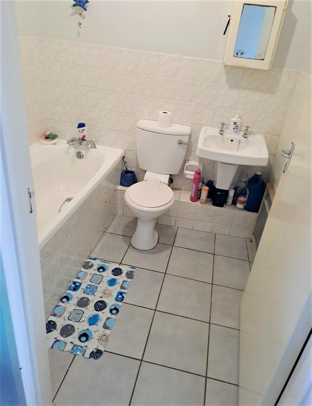 To Let 2 Bedroom Property for Rent in North Beach KwaZulu-Natal