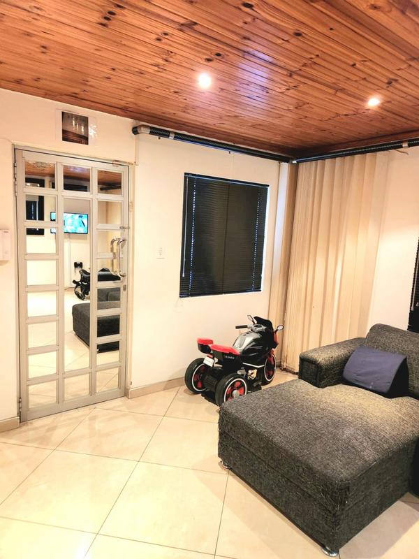 3 Bedroom Property for Sale in Southgate KwaZulu-Natal