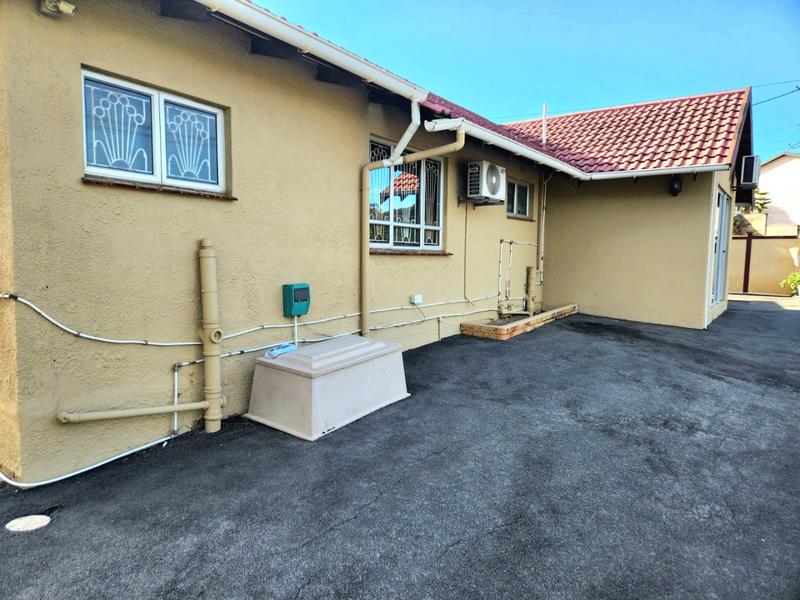 3 Bedroom Property for Sale in Southgate KwaZulu-Natal