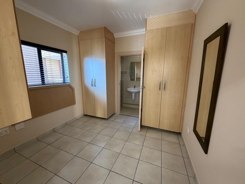 2 Bedroom Property for Sale in New Town Centre KwaZulu-Natal