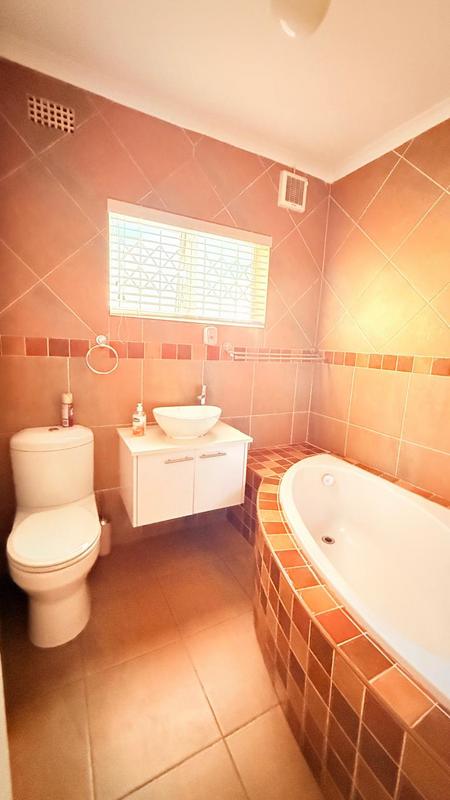 4 Bedroom Property for Sale in New Germany KwaZulu-Natal