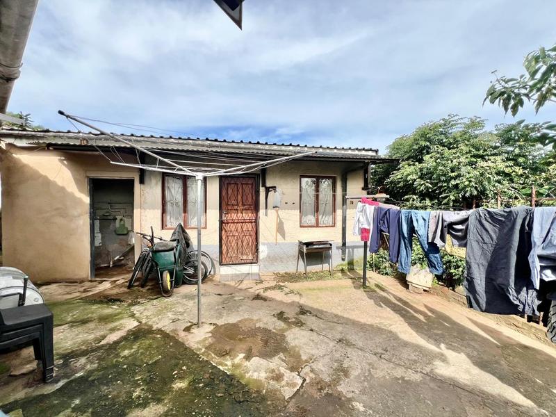 5 Bedroom Property for Sale in Copesville KwaZulu-Natal