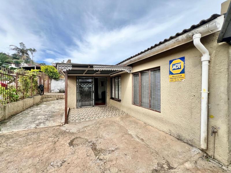 5 Bedroom Property for Sale in Copesville KwaZulu-Natal