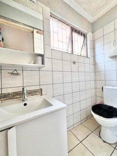2 Bedroom Property for Sale in Prestbury KwaZulu-Natal