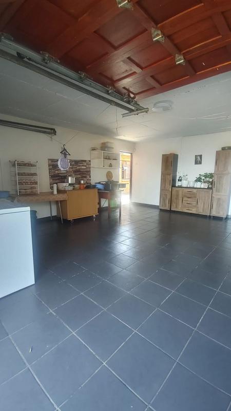 3 Bedroom Property for Sale in Orient Heights KwaZulu-Natal