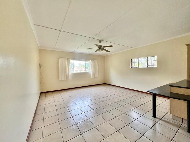 3 Bedroom Property for Sale in Scottsville KwaZulu-Natal