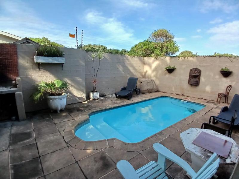 6 Bedroom Property for Sale in Ramsgate KwaZulu-Natal