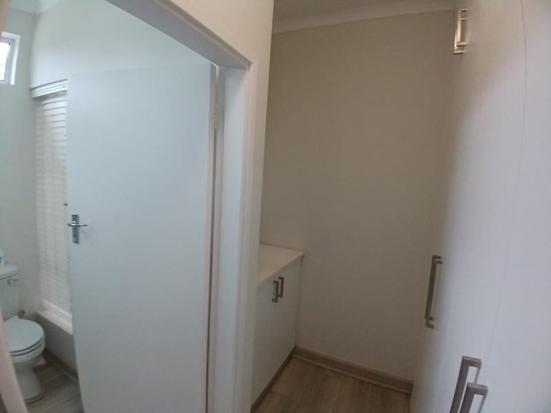 3 Bedroom Property for Sale in Uvongo KwaZulu-Natal