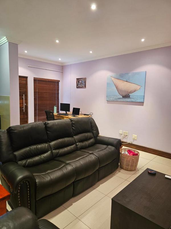 1 Bedroom Property for Sale in Umhlanga Ridge KwaZulu-Natal