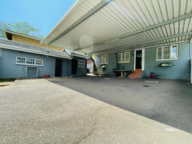 2 Bedroom Property for Sale in Woodlands KwaZulu-Natal