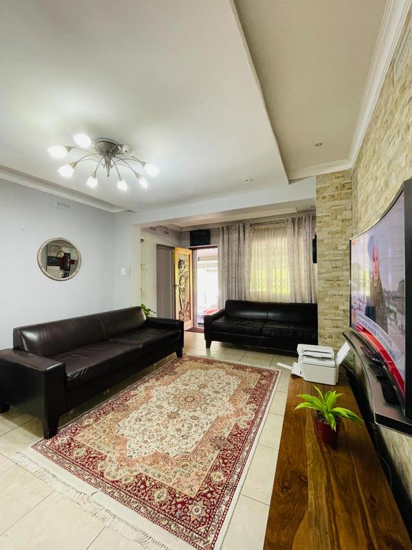 2 Bedroom Property for Sale in Woodlands KwaZulu-Natal