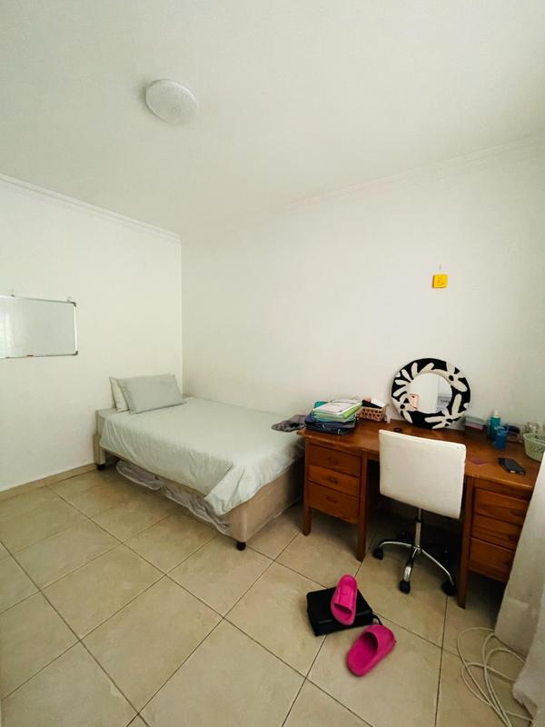 2 Bedroom Property for Sale in Woodlands KwaZulu-Natal