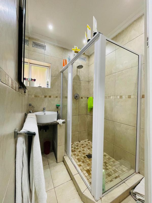2 Bedroom Property for Sale in Woodlands KwaZulu-Natal