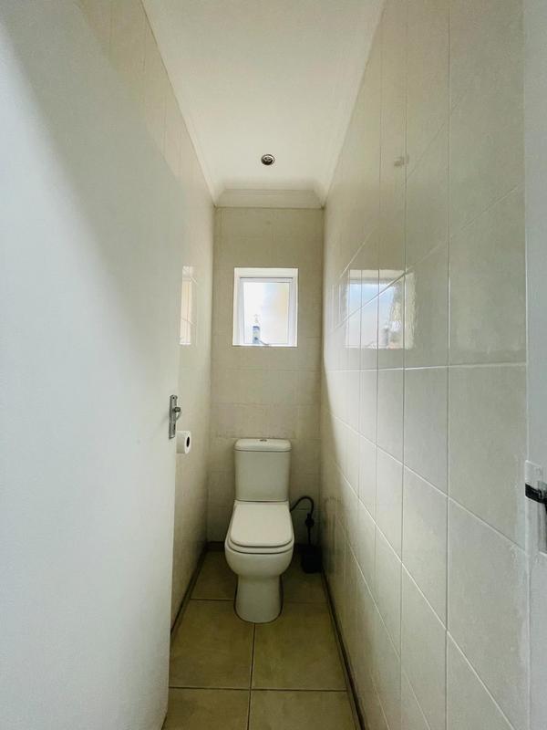 2 Bedroom Property for Sale in Woodlands KwaZulu-Natal