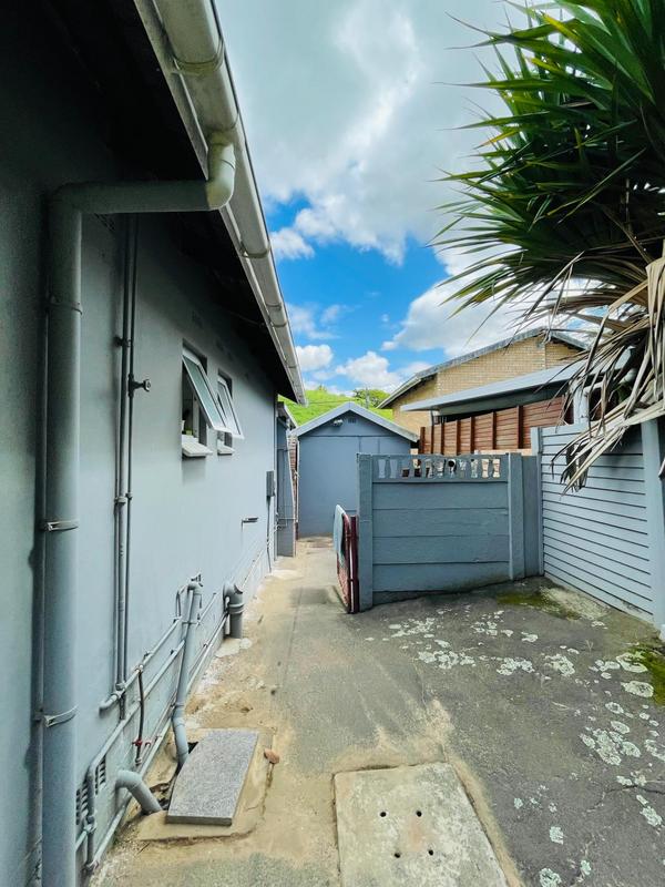 2 Bedroom Property for Sale in Woodlands KwaZulu-Natal