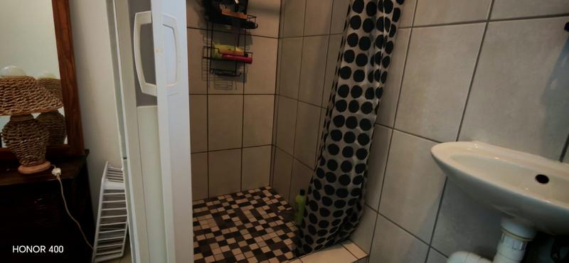 To Let 4 Bedroom Property for Rent in Uvongo KwaZulu-Natal