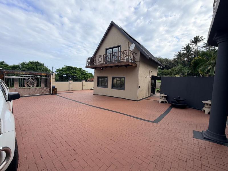 6 Bedroom Property for Sale in Freeland Park KwaZulu-Natal