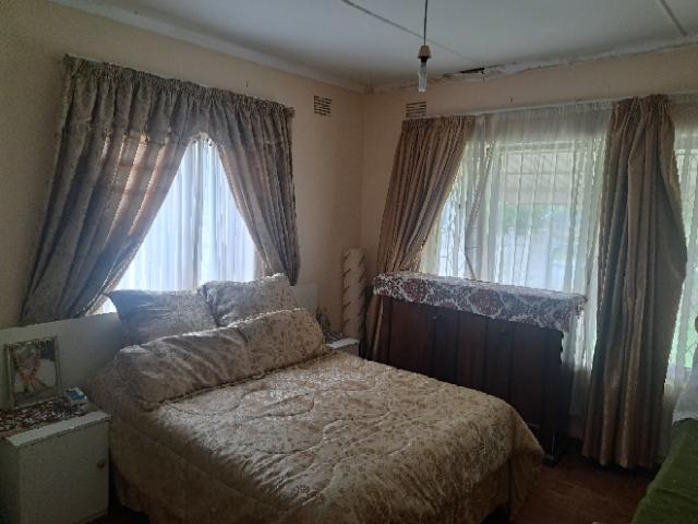 4 Bedroom Property for Sale in Umzinto KwaZulu-Natal
