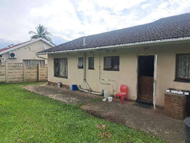 4 Bedroom Property for Sale in Umzinto KwaZulu-Natal