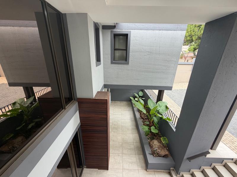 5 Bedroom Property for Sale in Izinga KwaZulu-Natal