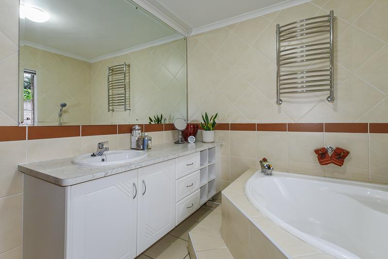 3 Bedroom Property for Sale in Manors KwaZulu-Natal