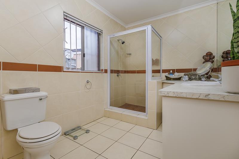 3 Bedroom Property for Sale in Manors KwaZulu-Natal