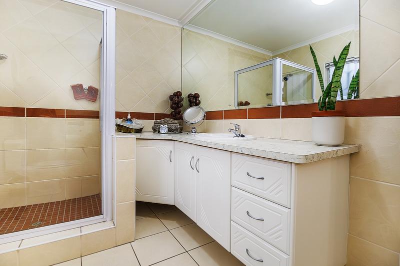 3 Bedroom Property for Sale in Manors KwaZulu-Natal