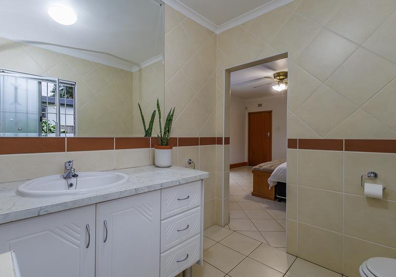 3 Bedroom Property for Sale in Manors KwaZulu-Natal