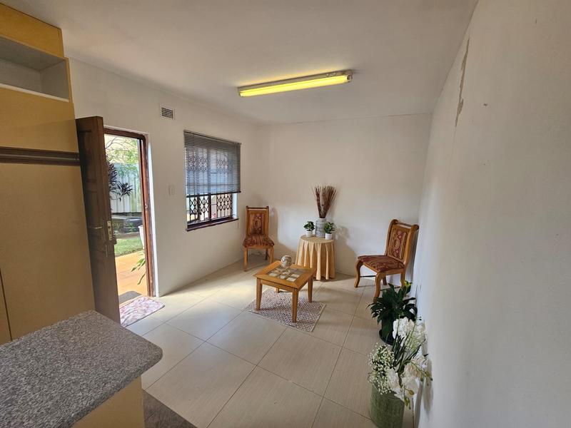 1 Bedroom Property for Sale in Kharwastan KwaZulu-Natal
