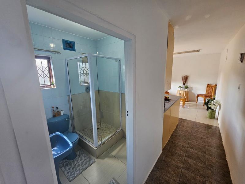 1 Bedroom Property for Sale in Kharwastan KwaZulu-Natal