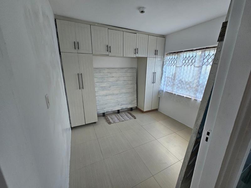 1 Bedroom Property for Sale in Kharwastan KwaZulu-Natal