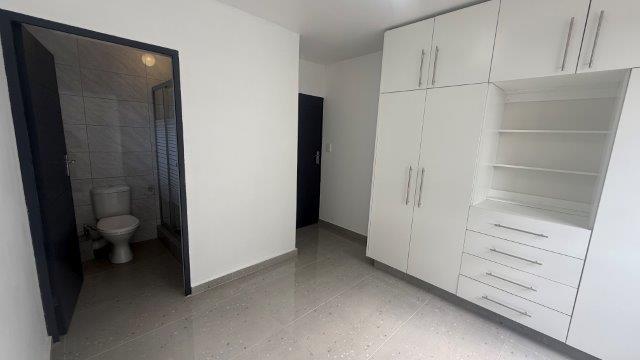 2 Bedroom Property for Sale in Morningside KwaZulu-Natal