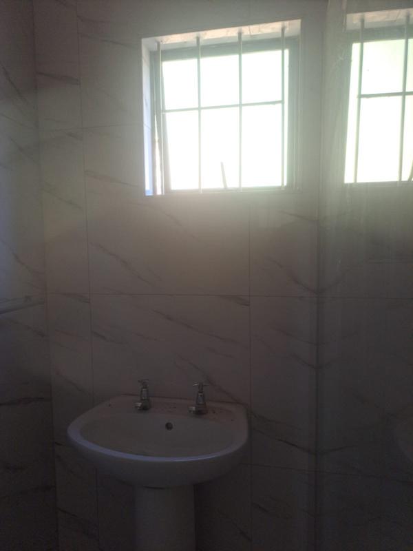 To Let 2 Bedroom Property for Rent in Melville KwaZulu-Natal