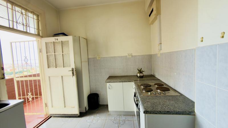 1 Bedroom Property for Sale in Glenwood KwaZulu-Natal