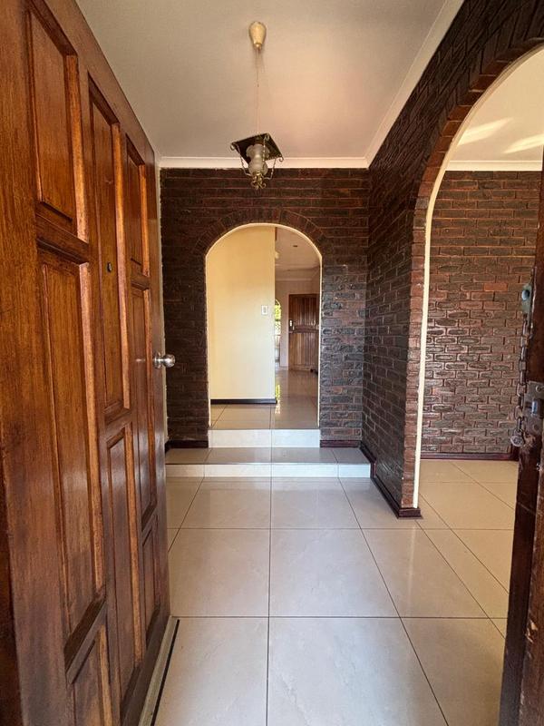 3 Bedroom Property for Sale in Reservoir Hills KwaZulu-Natal