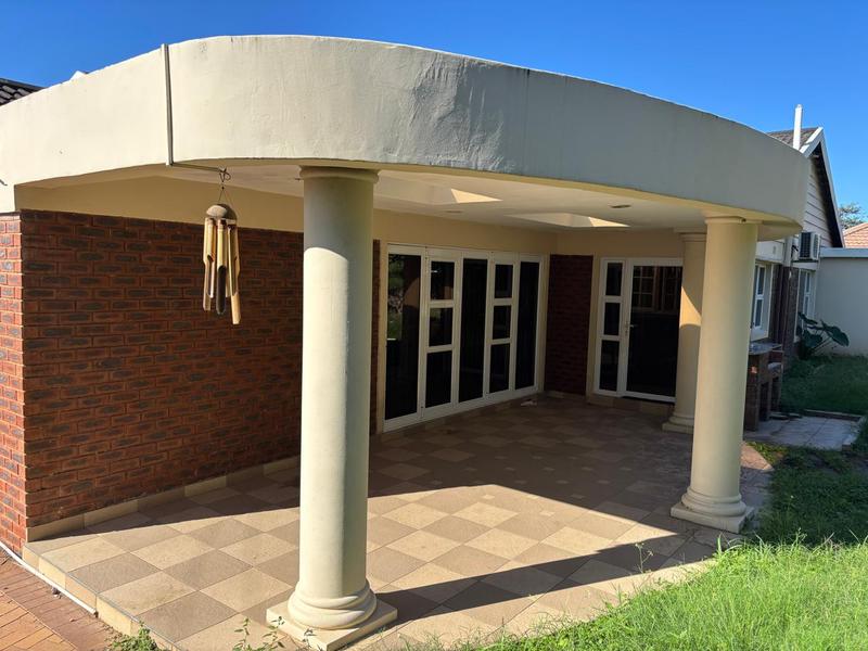 3 Bedroom Property for Sale in Reservoir Hills KwaZulu-Natal