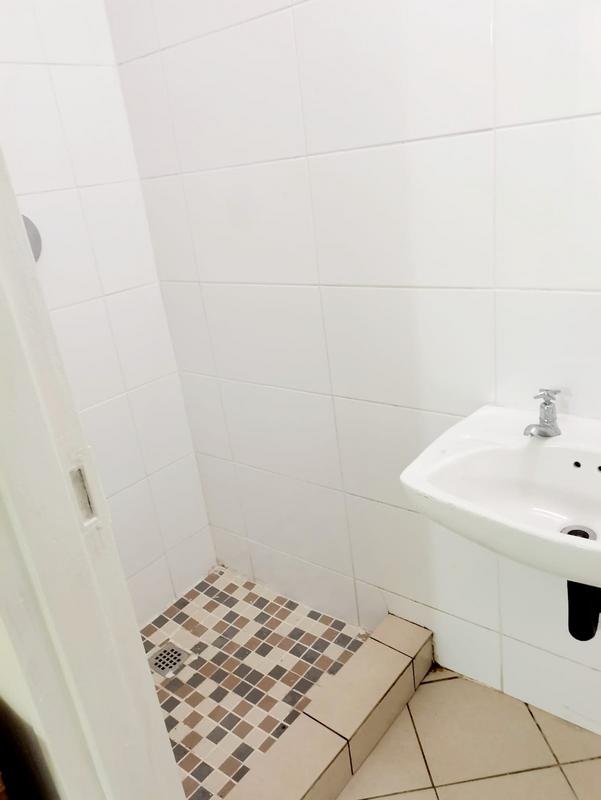 To Let 1 Bedroom Property for Rent in Morningside KwaZulu-Natal
