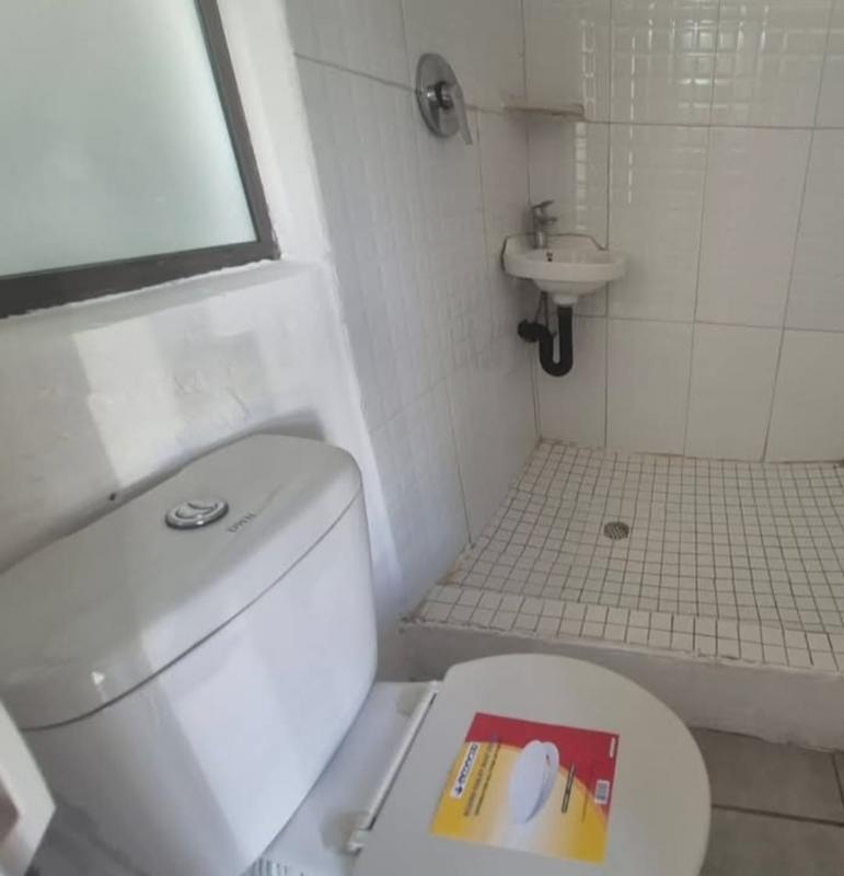 To Let 1 Bedroom Property for Rent in Springfield KwaZulu-Natal
