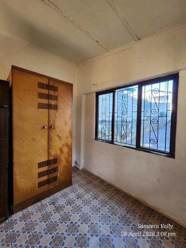 To Let 1 Bedroom Property for Rent in Overport KwaZulu-Natal