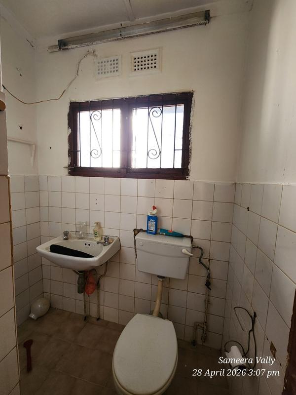 To Let 1 Bedroom Property for Rent in Overport KwaZulu-Natal