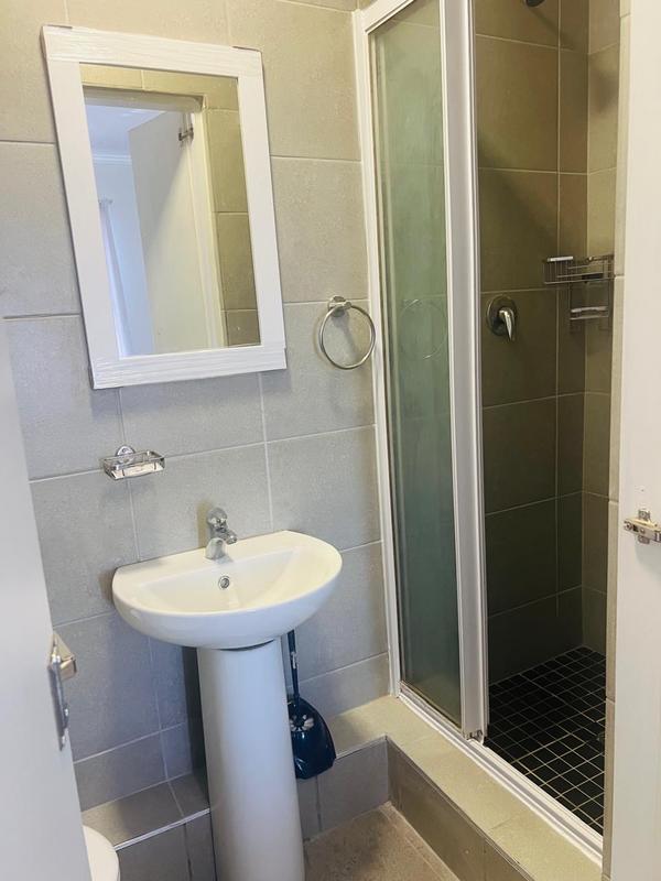 To Let 2 Bedroom Property for Rent in Umhlanga Ridge KwaZulu-Natal