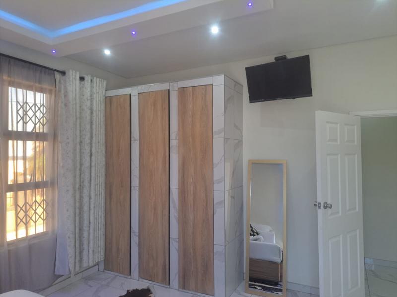 To Let 3 Bedroom Property for Rent in Port Shepstone KwaZulu-Natal