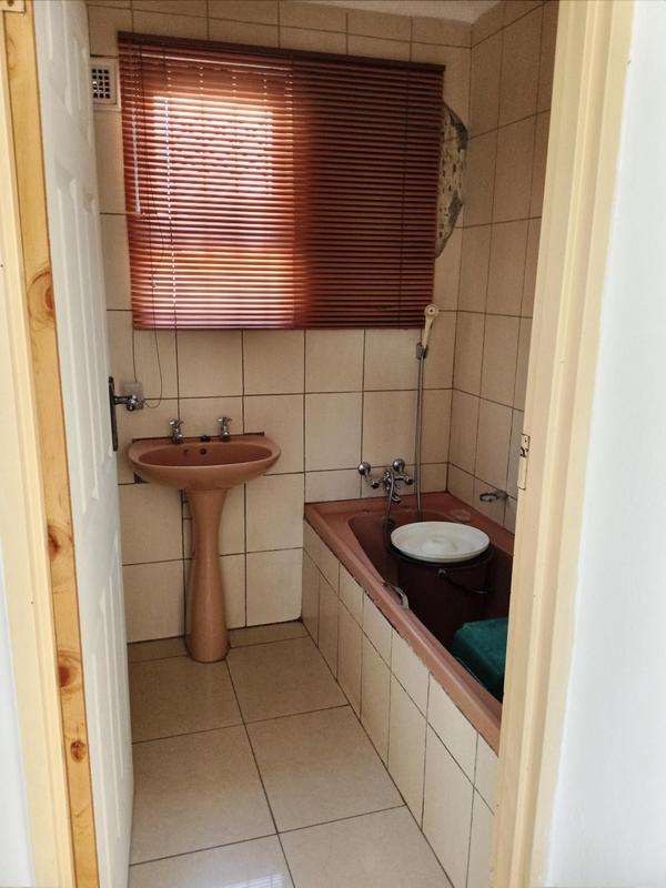 To Let 3 Bedroom Property for Rent in Ottawa KwaZulu-Natal