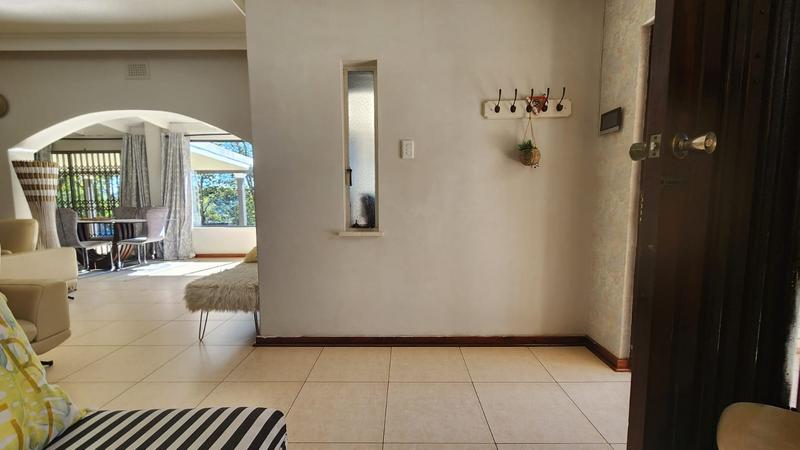 4 Bedroom Property for Sale in Winston Park KwaZulu-Natal