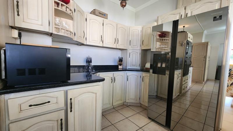 4 Bedroom Property for Sale in Winston Park KwaZulu-Natal