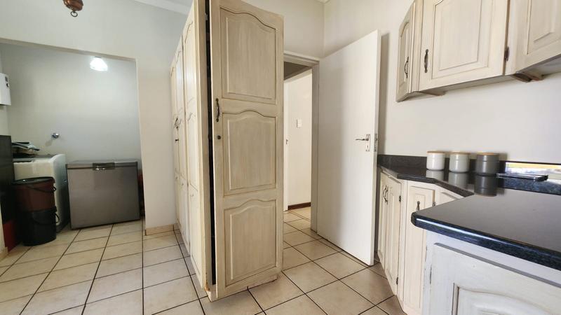 4 Bedroom Property for Sale in Winston Park KwaZulu-Natal