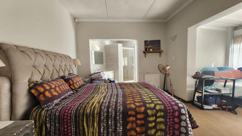 4 Bedroom Property for Sale in Winston Park KwaZulu-Natal
